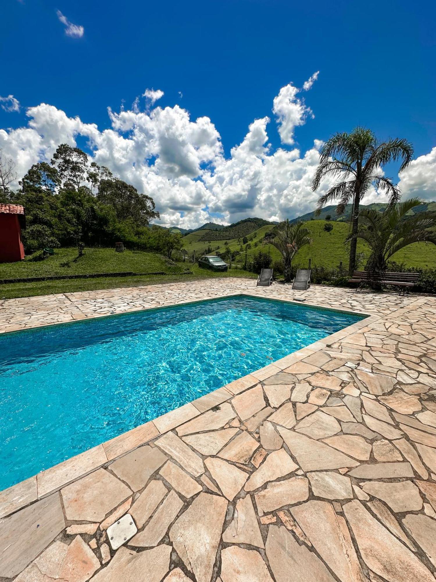 Pousada E Restaurante Casarao Passa Quatro Eksteriør bilde