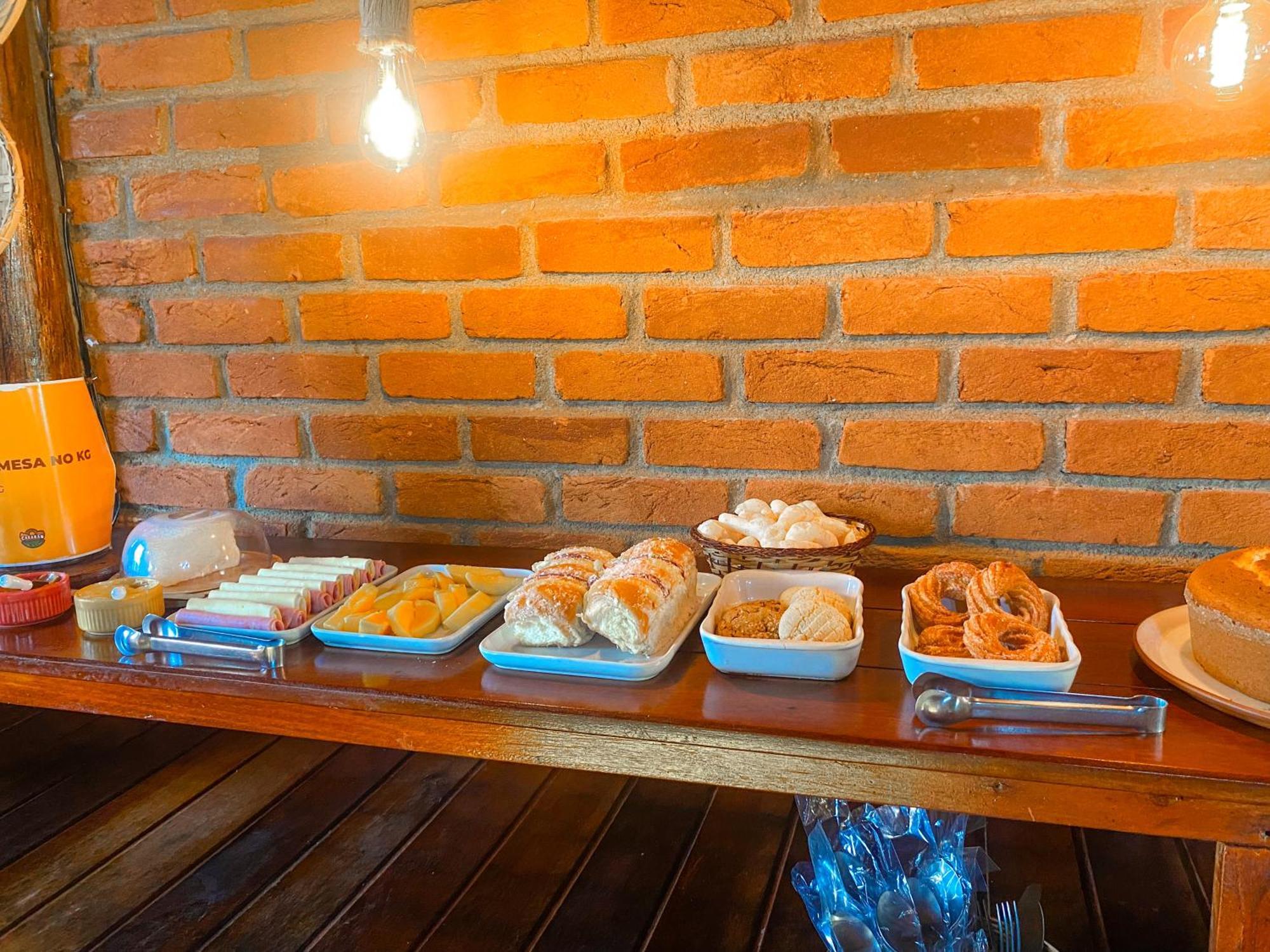 Pousada E Restaurante Casarao Passa Quatro Eksteriør bilde